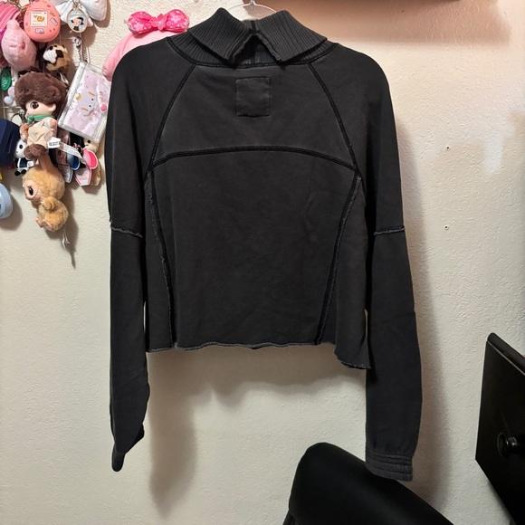 NWT Aerie New Heights Turtleneck Size Medium - Picture 9 of 10